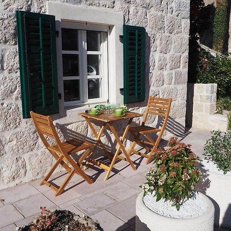 Romantic Stone House By The Sea **** Kotor Dış mekan fotoğraf