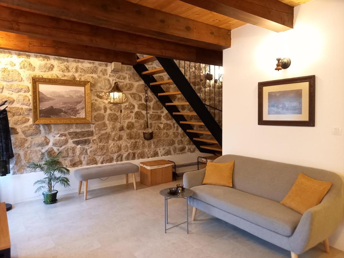 Romantic Stone House By The Sea **** Kotor Dış mekan fotoğraf