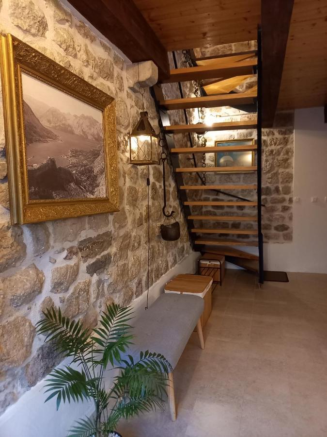 Romantic Stone House By The Sea **** Kotor Dış mekan fotoğraf
